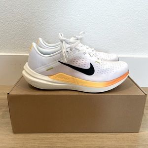 Women’s Nike Winflo 10